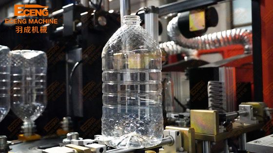 900BPH 5L स्ट्रेच ऑयल बॉटल ब्लोइंग मशीन Q5L1 1 कैविटी