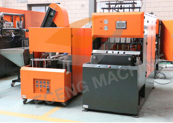 सेमी ऑटो पीईटी बोतल ब्लोइंग मशीन YC 2L-2 2 कैविटी 380V के साथ