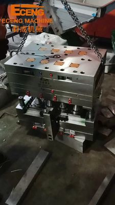 8 गुहा 4Cr13 एसएस पीईटी बोतल मोल्ड