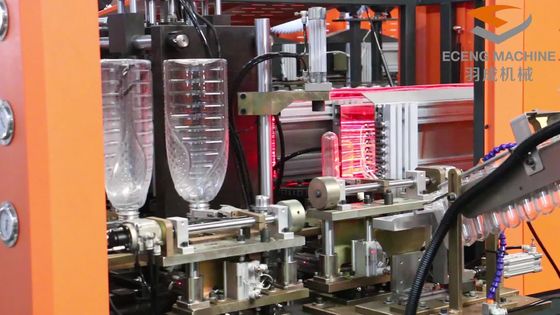 सिंगल कैविटी 5l प्लास्टिक कंटेनर ब्लोइंग मशीन 3 फेज 380V