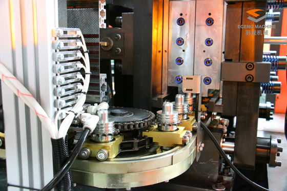 Eceng स्वचालित पीईटी ब्लोइंग मशीन 2L * 2 इंजेक्शन ब्लो मोल्डिंग ISO SGS
