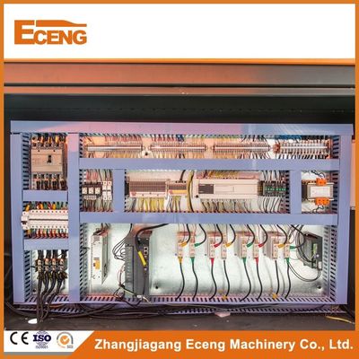 बोतल 2000 मिली 6 कैविटी पीईटी ब्लोइंग मशीन 8000 Pcs / Hr Eceng